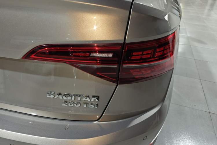 Used Volkswagen Sagitar 2021 280TSI DSG Comfort Connect Edition Exterior 3