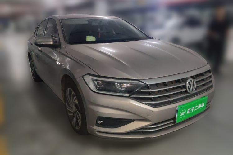 Used Volkswagen Sagitar 2021 280TSI DSG 30th Anniversary Edition Front Right 45 Deg