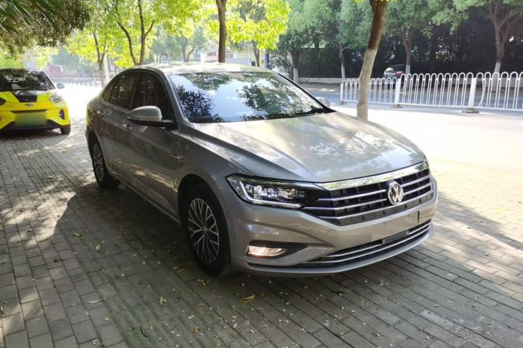 Used Volkswagen Sagitar 2021 200TSI DSG Comfort Connect Edition Front Right 45 Deg