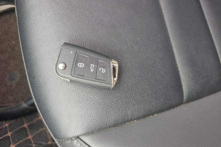 Used Volkswagen Sagitar 2021 280TSI DSG Comfort Connect Edition Interior 1
