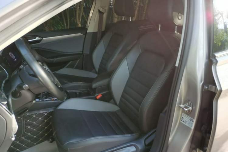Used Volkswagen Sagitar 2021 200TSI DSG Comfort Connect Edition Left Front Seat