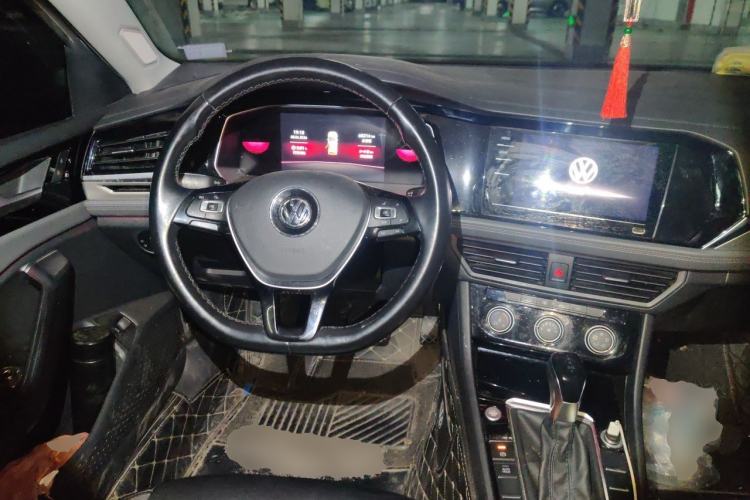 Used Volkswagen Sagitar 2021 280TSI DSG 30th Anniversary Edition Steering Wheel