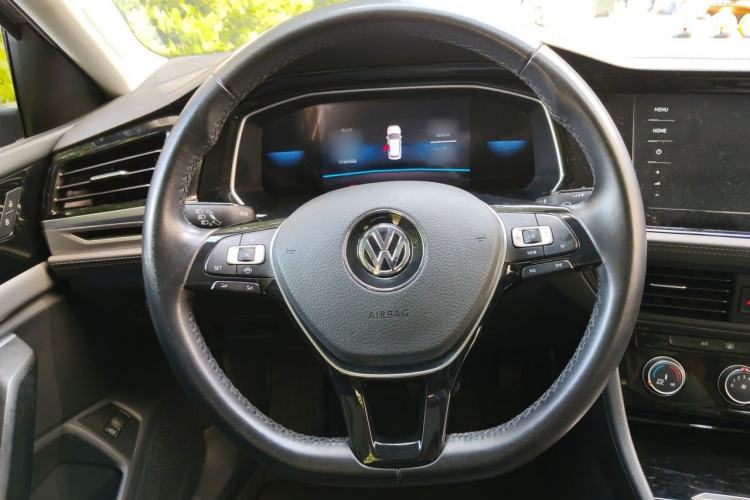 Used Volkswagen Sagitar 2021 280TSI DSG Comfort Connect Edition Steering Wheel