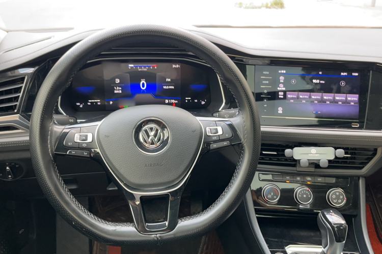 Used Volkswagen Sagitar 2021 280TSI DSG Comfort Connect Edition Steering Wheel