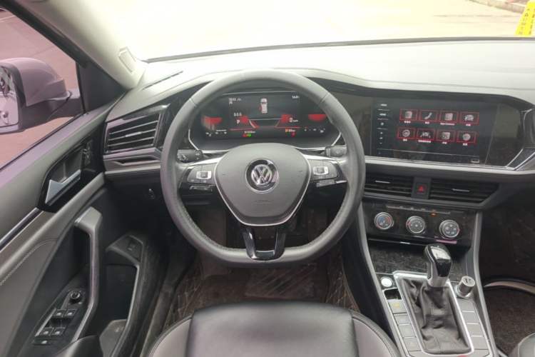 Used Volkswagen Sagitar 2021 280TSI DSG Comfort Connect Edition Steering Wheel
