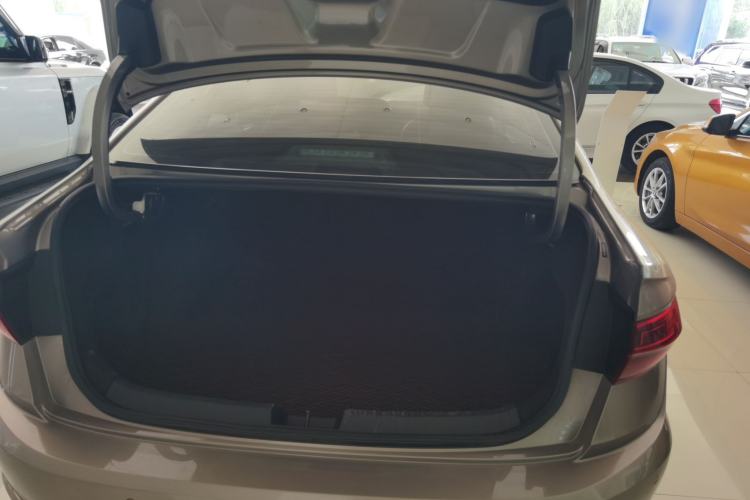 Used Volkswagen Sagitar 2021 280TSI DSG Excellence Edition Trunk