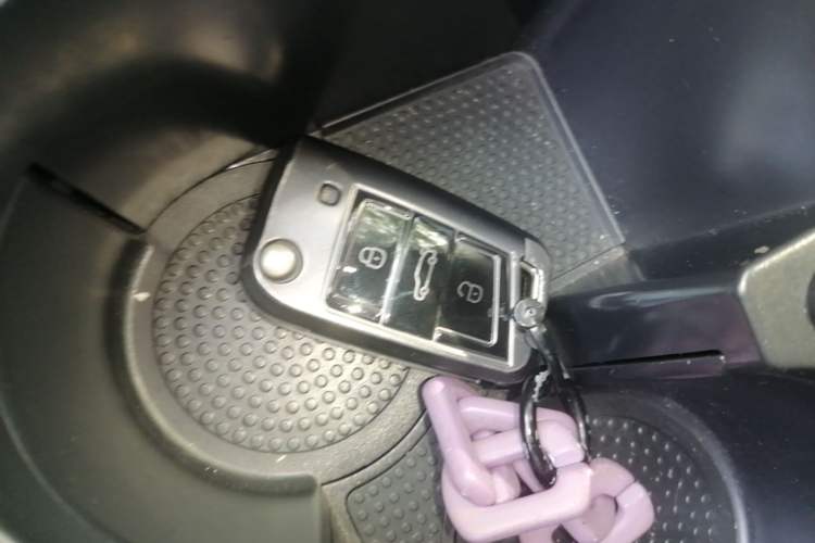 Used Volkswagen Sagitar 2021 280TSI DSG Comfort Connect Edition Vehicle Key