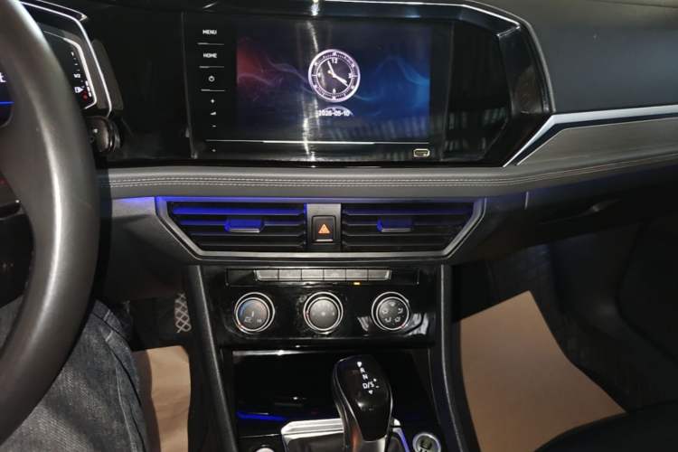 Used Volkswagen Sagitar 2022 280TSI DSG Flyover Edition Audio And AC Panel