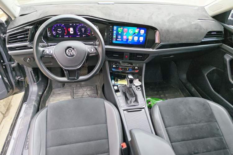Used Volkswagen Sagitar 2022 280TSI DSG Excellence Edition Center Console