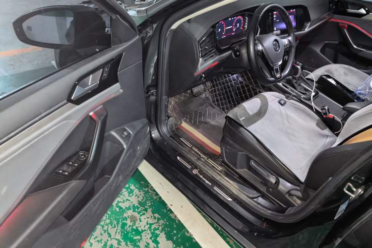Used Volkswagen Sagitar 2022 280TSI DSG Flyover Edition Driver Seat