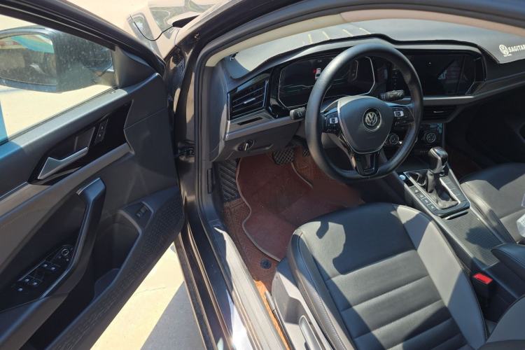 Used Volkswagen Sagitar 2022 280TSI DSG Excellence Edition Driver Seat