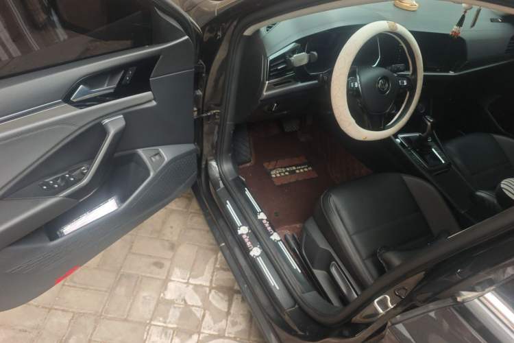 Used Volkswagen Sagitar 2022 280TSI DSG Excellence Edition Driver Seat