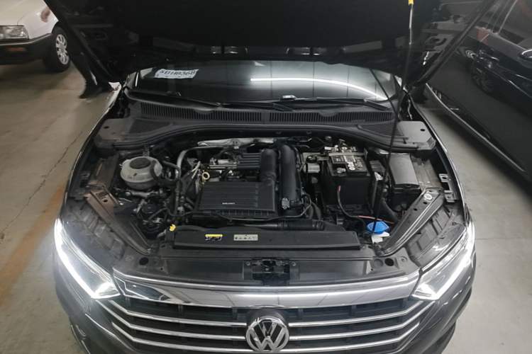 Used Volkswagen Sagitar 2022 280TSI DSG Flyover Edition Engine Bay