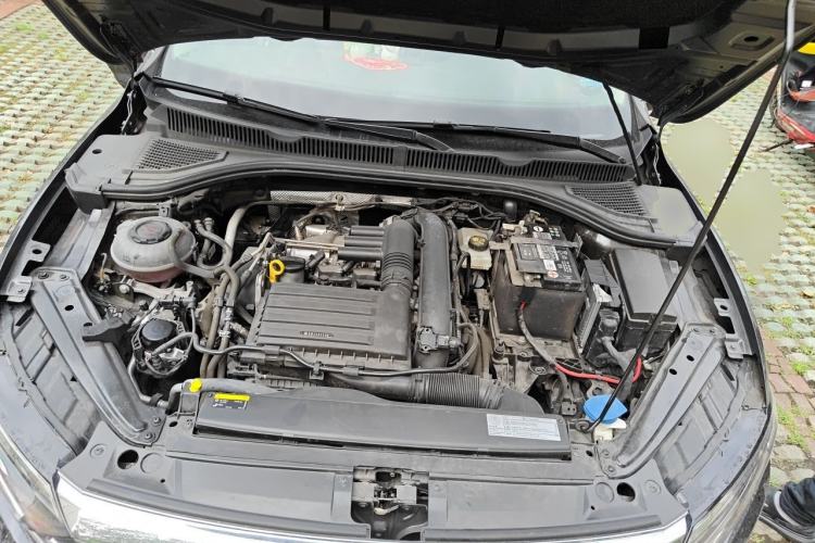 Used Volkswagen Sagitar 2022 280TSI DSG Flyover Edition Engine Bay