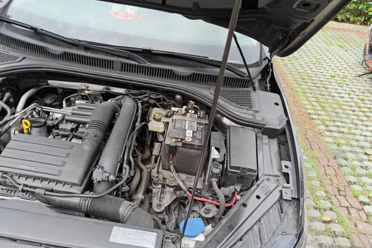 Used Volkswagen Sagitar 2022 280TSI DSG Flyover Edition Engine Bay Left