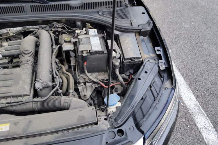 Used Volkswagen Sagitar 2022 280TSI DSG Flyover Edition Engine Bay Left