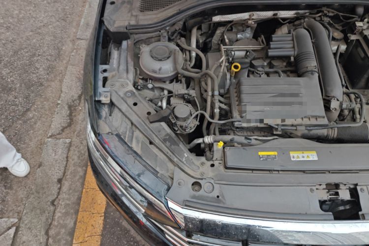 Used Volkswagen Sagitar 2022 280TSI DSG Excellence Edition Engine Bay Right