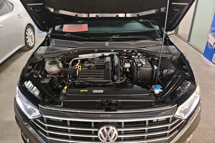 Used Volkswagen Sagitar 2022 280TSI DSG Flyover Edition Engine Bay