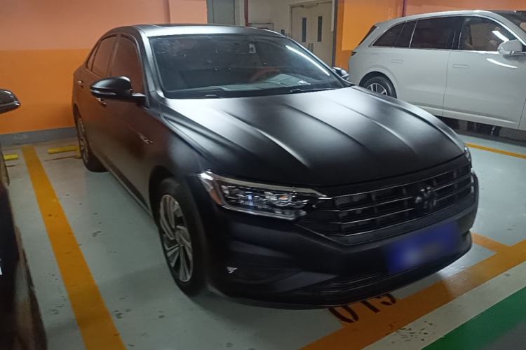 Used Volkswagen Sagitar 2022 280TSI DSG Flyover Edition Front Right 45 Deg