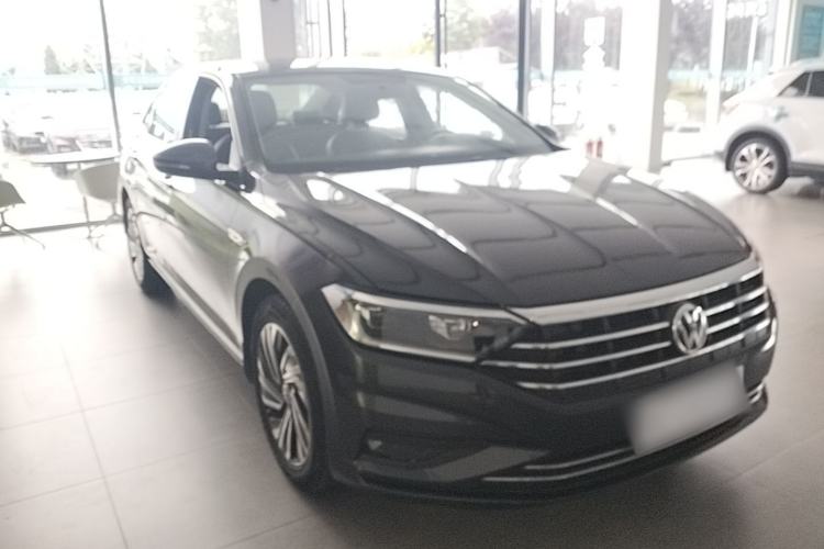 Used Volkswagen Sagitar 2022 280TSI DSG Excellence Edition Front Right 45 Deg