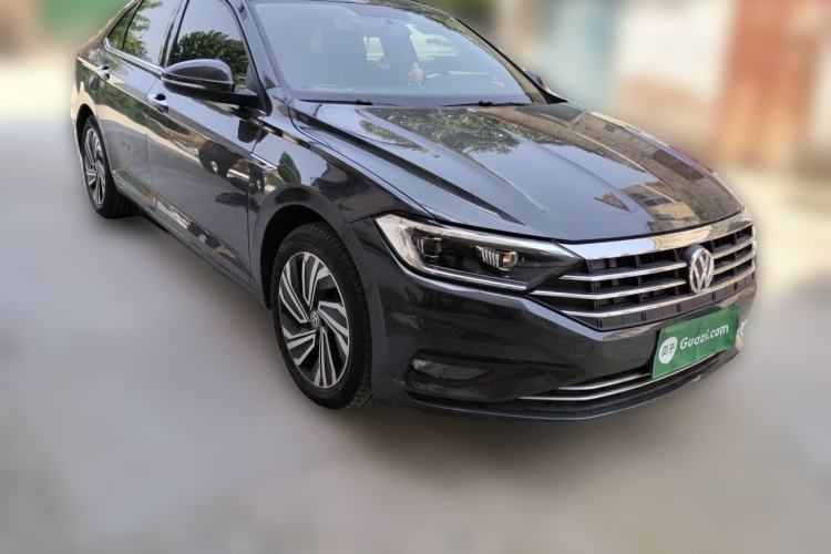 Used Volkswagen Sagitar 2022 280TSI DSG Excellence Edition Front Right 45 Deg