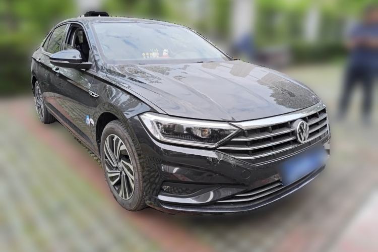 Used Volkswagen Sagitar 2022 280TSI DSG Flyover Edition Front Right 45 Deg