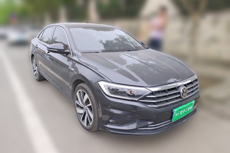 Used Volkswagen Sagitar 2022 280TSI DSG Excellence Edition Front Right 45 Deg