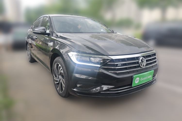 Used Volkswagen Sagitar 2022 280TSI DSG Excellence Edition Front Right 45 Deg