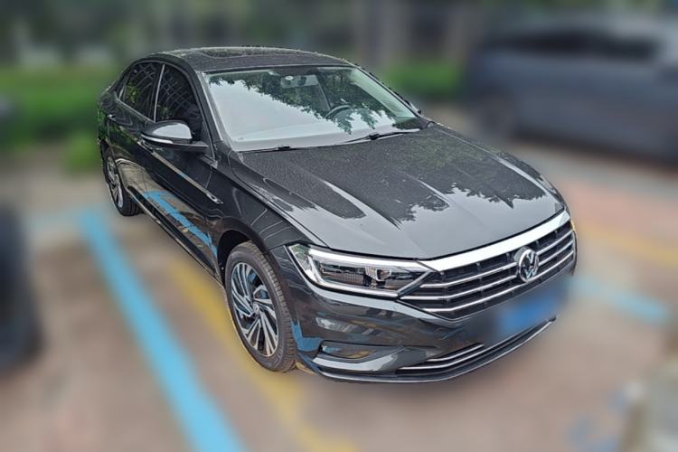 Used Volkswagen Sagitar 2022 280TSI DSG Excellence Edition Front Right 45 Deg