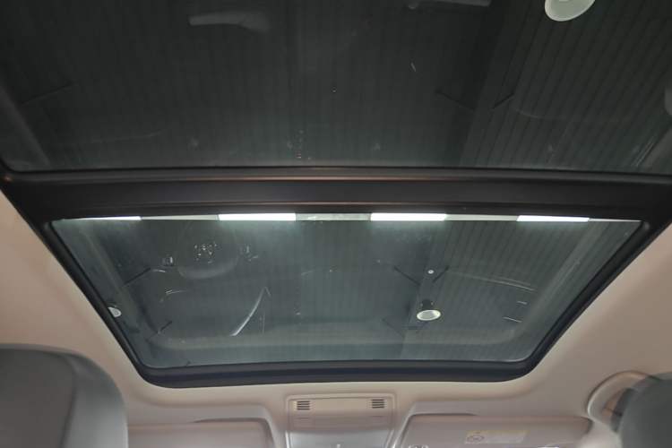Used Volkswagen Sagitar 2022 280TSI DSG Flyover Edition Headliner