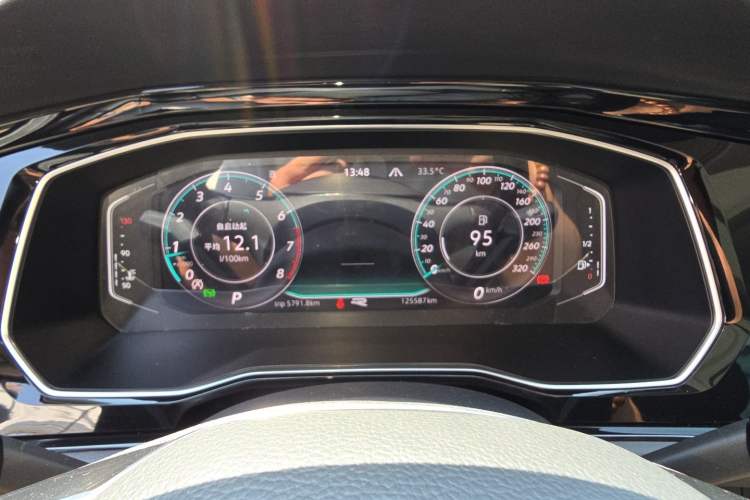 Used Volkswagen Sagitar 2022 280TSI DSG Excellence Edition Instrument Cluster