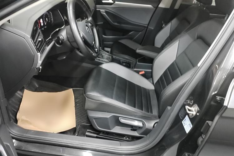 Used Volkswagen Sagitar 2022 280TSI DSG Flyover Edition Left Front Seat