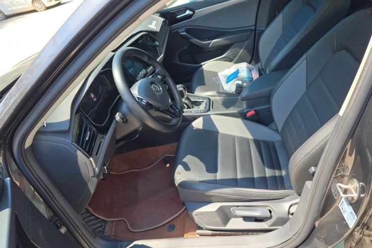 Used Volkswagen Sagitar 2022 280TSI DSG Excellence Edition Left Front Seat