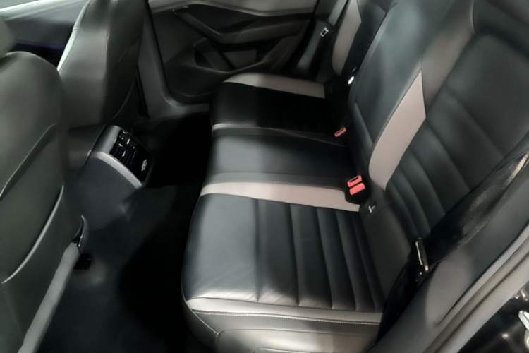 Used Volkswagen Sagitar 2022 280TSI DSG Flyover Edition Left Rear Seat
