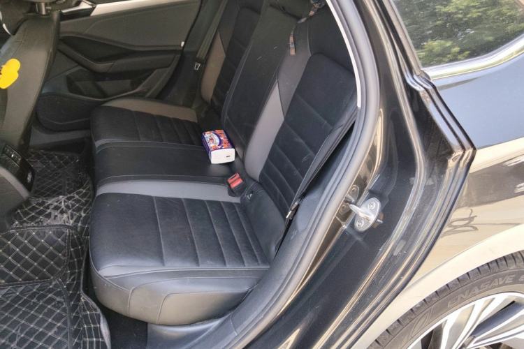 Used Volkswagen Sagitar 2022 280TSI DSG Excellence Edition Left Rear Seat