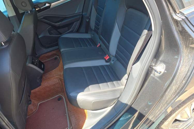 Used Volkswagen Sagitar 2022 280TSI DSG Excellence Edition Left Rear Seat