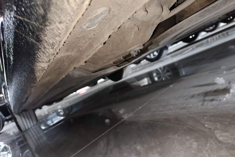 Used Volkswagen Sagitar 2022 280TSI DSG Flyover Edition Left Side Sill