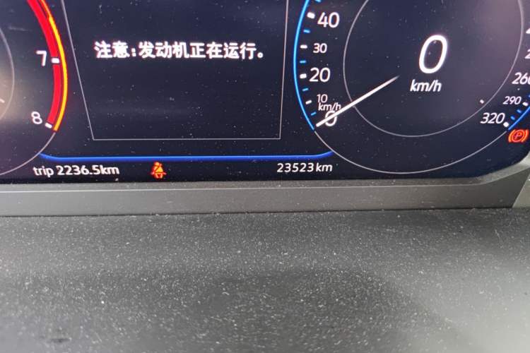 Used Volkswagen Sagitar 2022 280TSI DSG Flyover Edition Odometer Close Up
