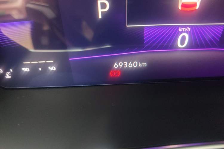 Used Volkswagen Sagitar 2022 280TSI DSG Excellence Edition Odometer Close Up