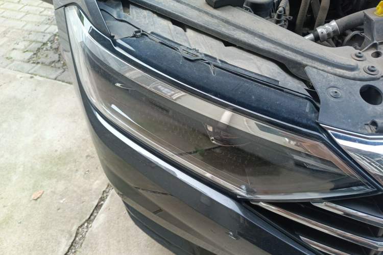 Used Volkswagen Sagitar 2022 280TSI DSG Excellence Edition Right Front Headlight