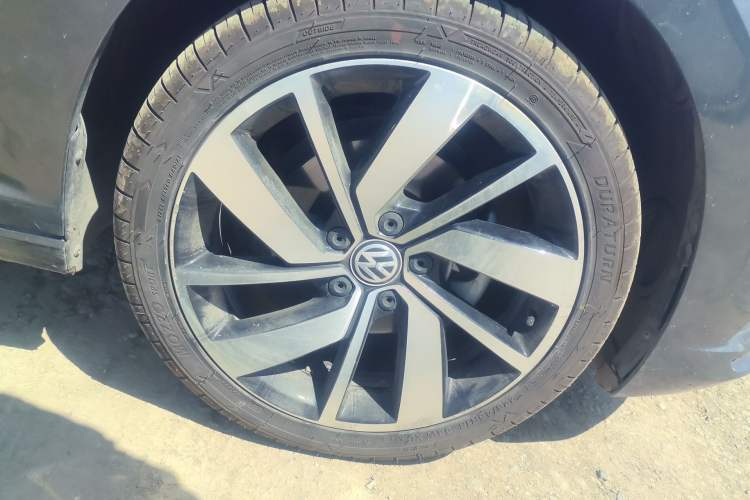 Used Volkswagen Sagitar 2022 280TSI DSG Excellence Edition Exterior 4