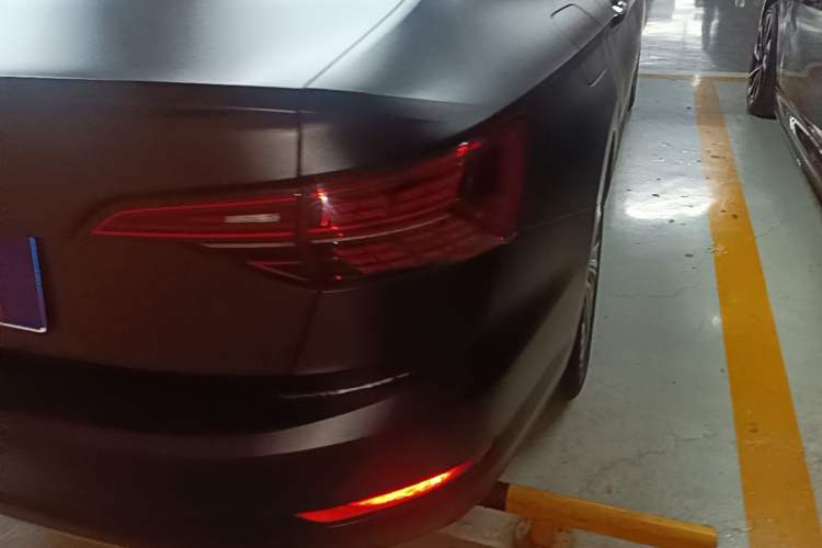 Used Volkswagen Sagitar 2022 280TSI DSG Flyover Edition Right Rear Taillight