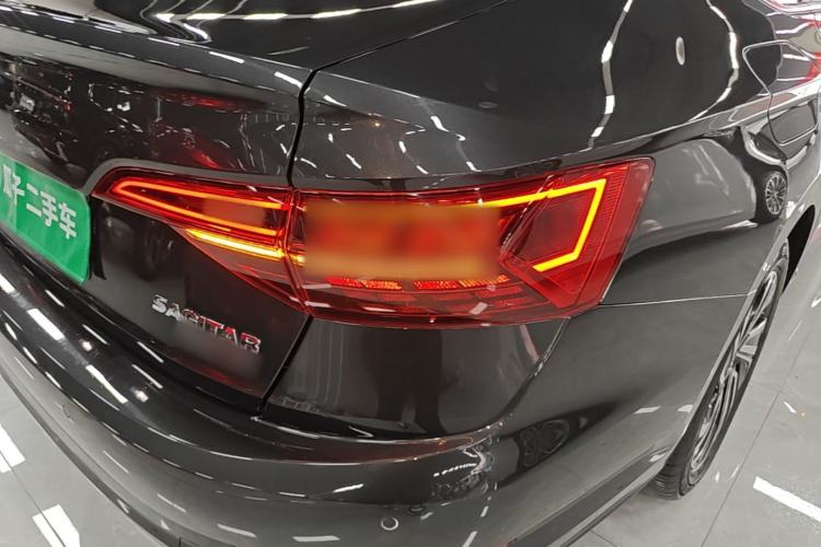 Used Volkswagen Sagitar 2022 280TSI DSG Flyover Edition Right Rear Taillight