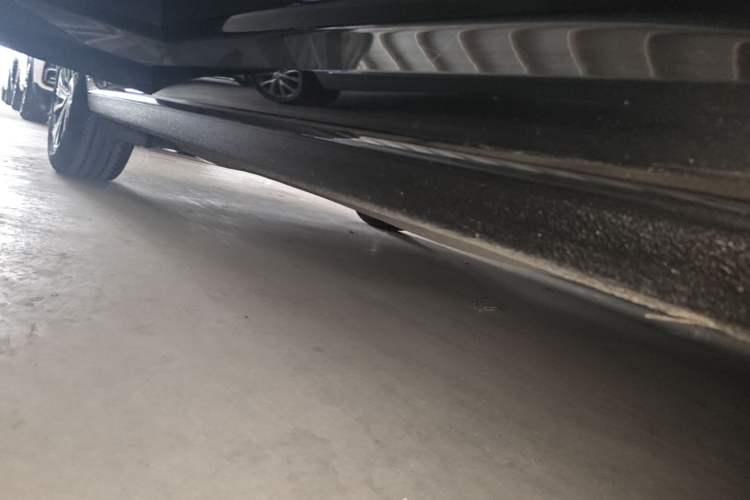 Used Volkswagen Sagitar 2022 280TSI DSG Flyover Edition Right Side Sill