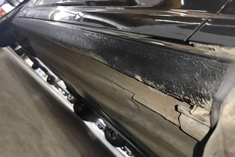 Used Volkswagen Sagitar 2022 280TSI DSG Flyover Edition Right Side Sill