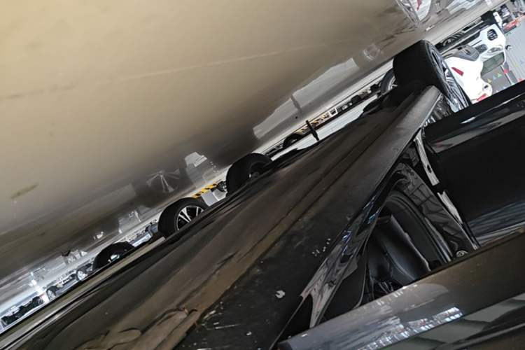 Used Volkswagen Sagitar 2022 280TSI DSG Flyover Edition Right Side Sill