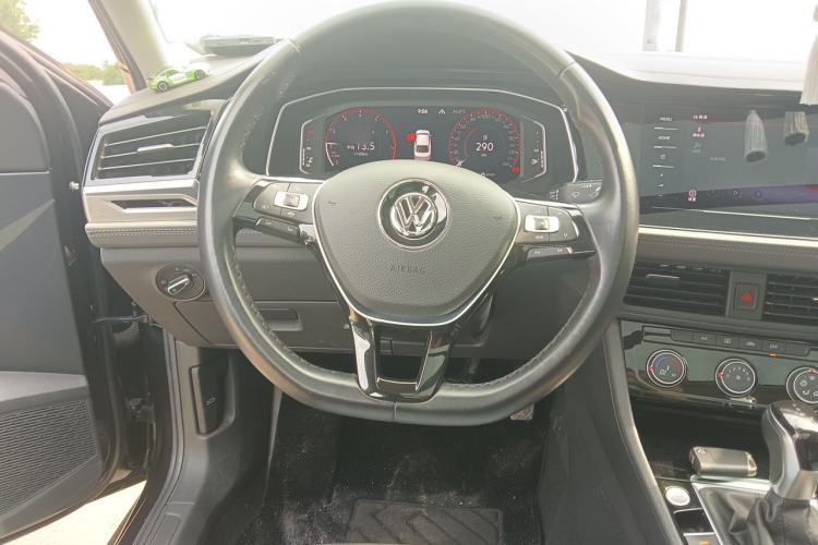 Used Volkswagen Sagitar 2022 280TSI DSG Flyover Edition Steering Wheel