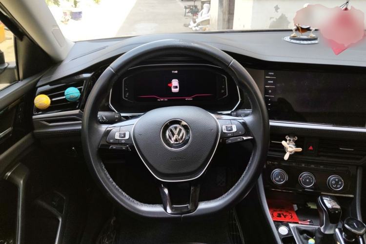Used Volkswagen Sagitar 2022 280TSI DSG Excellence Edition Steering Wheel