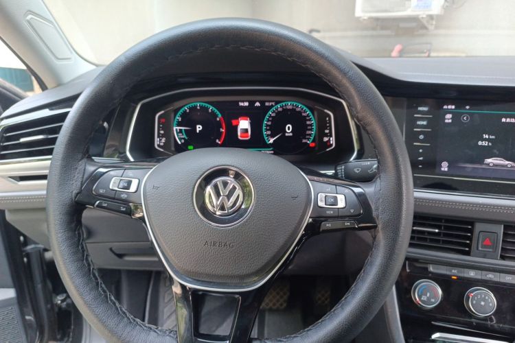 Used Volkswagen Sagitar 2022 280TSI DSG Excellence Edition Steering Wheel