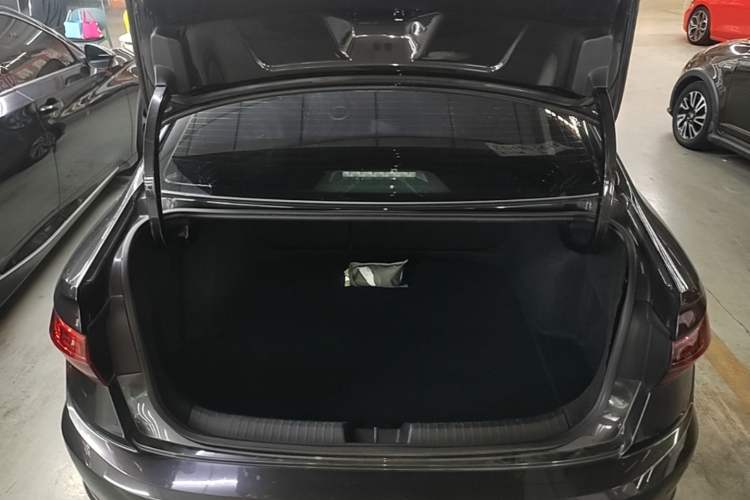 Used Volkswagen Sagitar 2022 280TSI DSG Flyover Edition Trunk